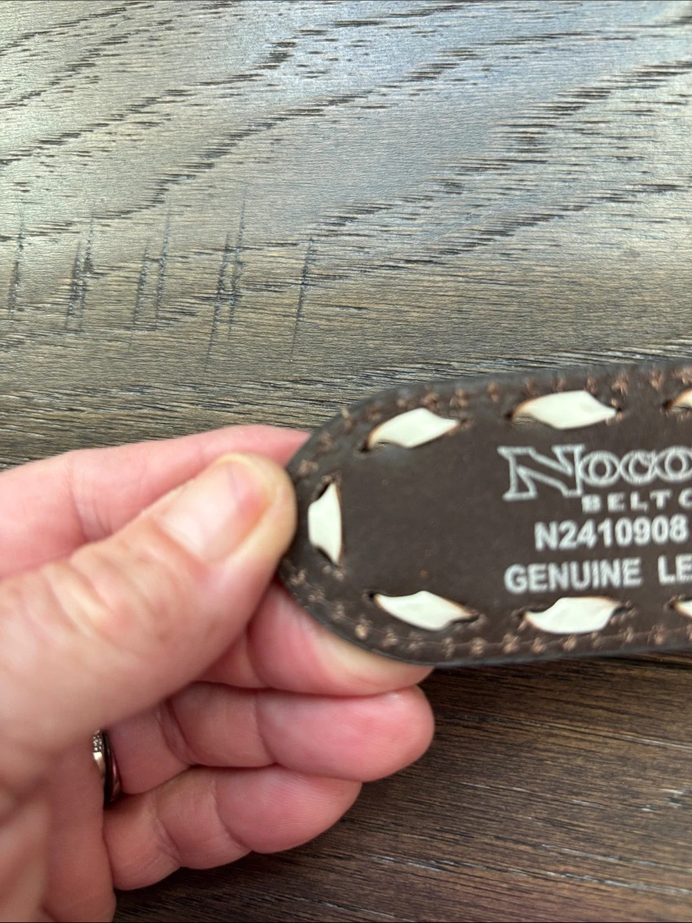 Nocona Genuine Tooled Leather,removable silvertone buckle,woven cutouts,Western